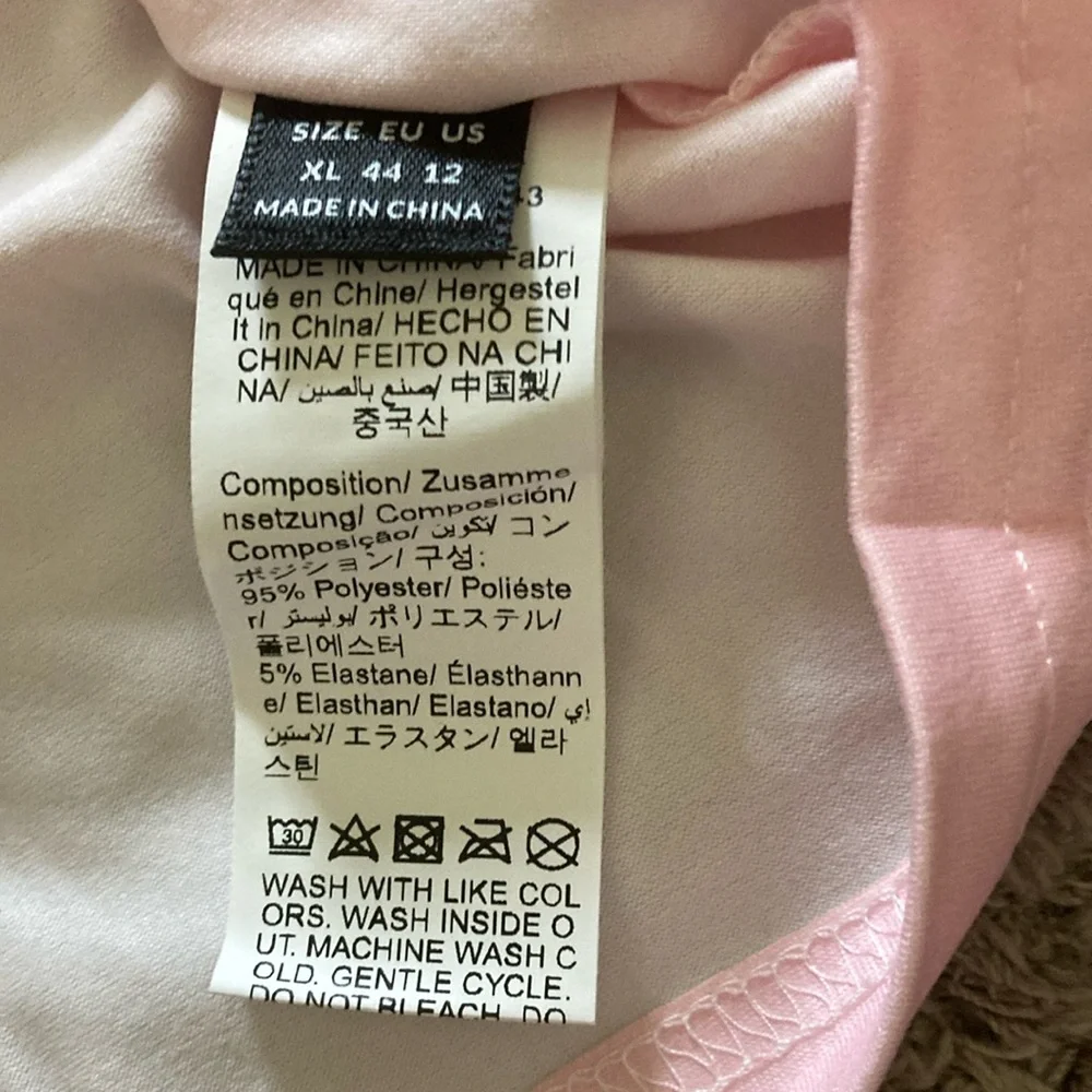 SHEIN NWOT Pink Fade Tee - Picture 2 of 3